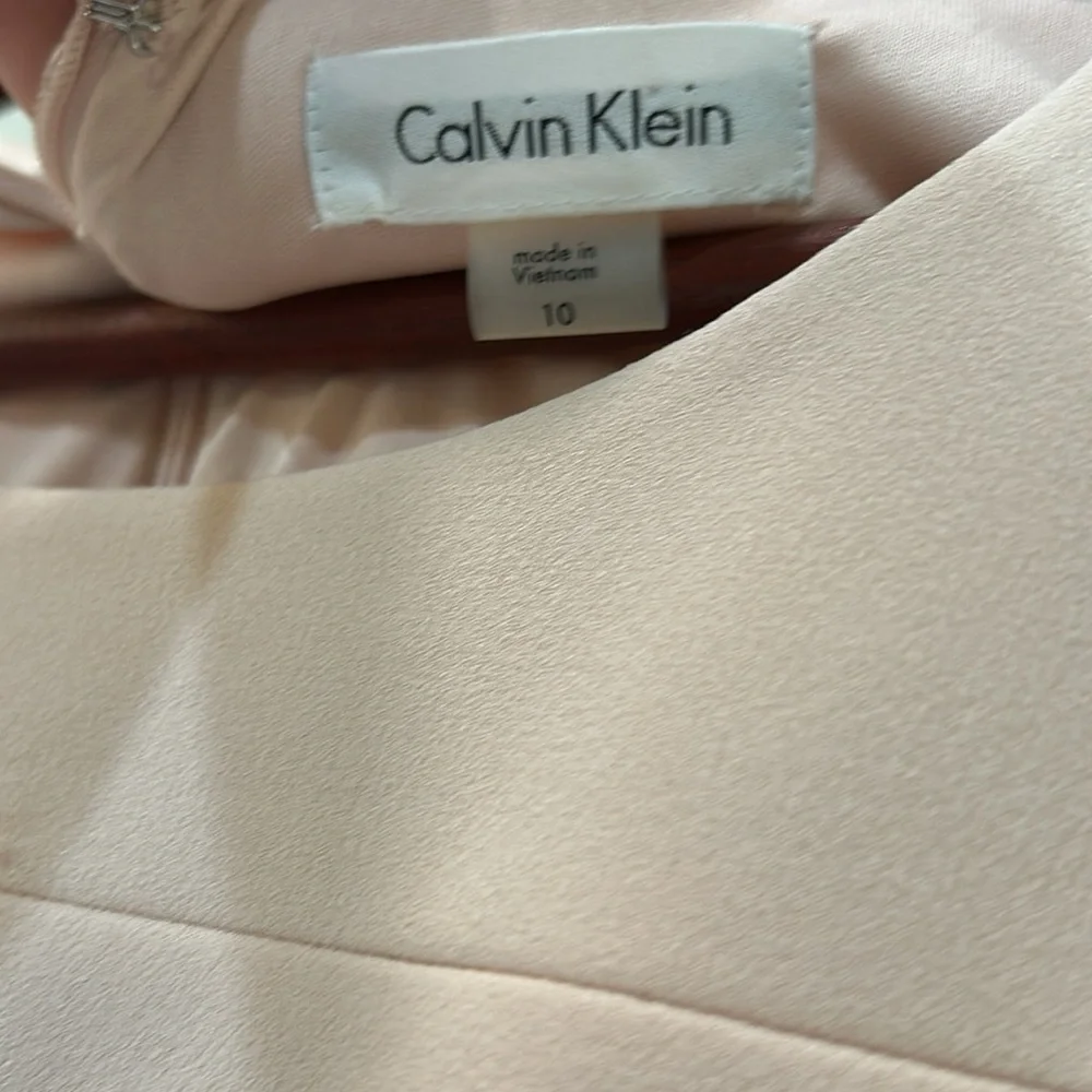Calvin Klein Blush Pink Starburst Sheath Dress - Picture 4 of 4